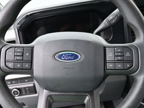 Used 2023 Ford F350 XLT w/ XLT Premium Package AWD/4WD image 17