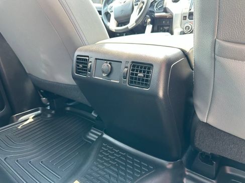 Used 2016 Toyota Tundra Limited RWD image 33