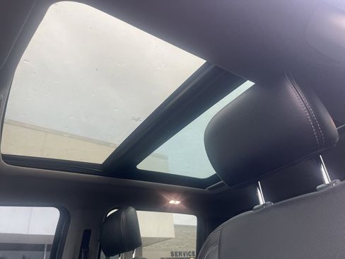 Used 2018 Ford F250 Lariat w/ Lariat Ultimate Package image 15