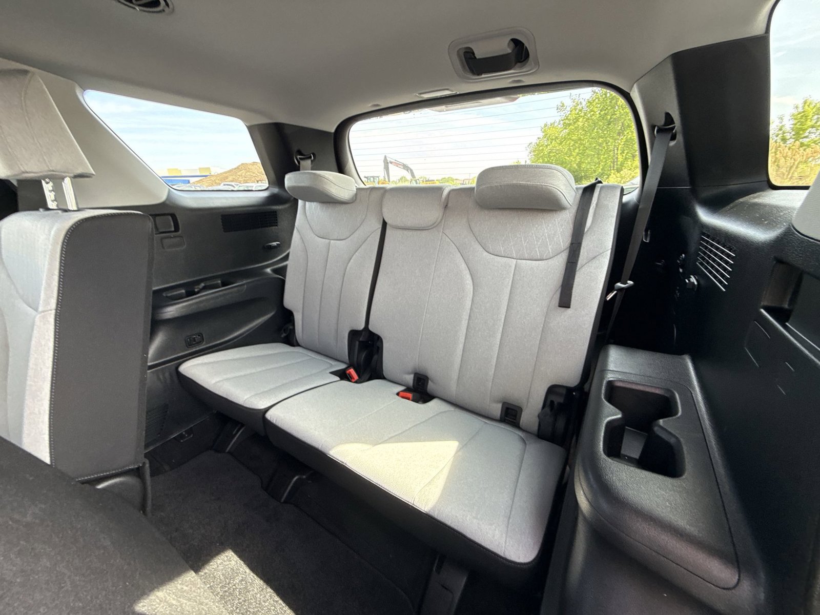 Used 2021 Hyundai Palisade SE AWD/4WD image 23