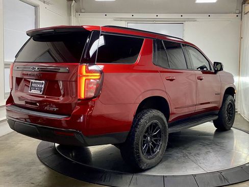 Used 2021 Chevrolet Tahoe RST w/ Luxury Package AWD/4WD image 9