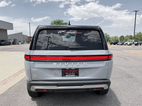 Used 2024 Rivian R1S Adventure AWD/4WD image 7