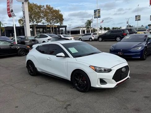 Used 2020 Hyundai Veloster Turbo R-Spec FWD image 3