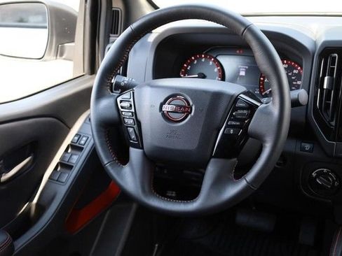 Certified 2026 Nissan Frontier PRO-4X w/ Pro-4x Convenience Package AWD/4WD image 23