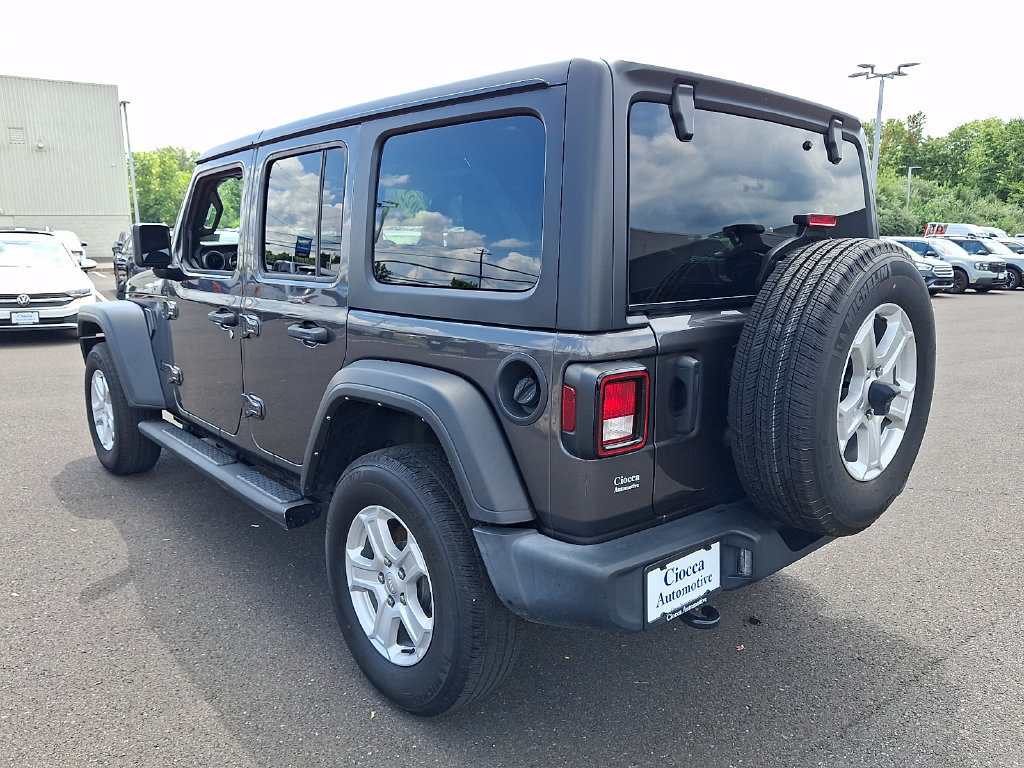 Used 2022 Jeep Wrangler Unlimited Sport AWD/4WD image 8