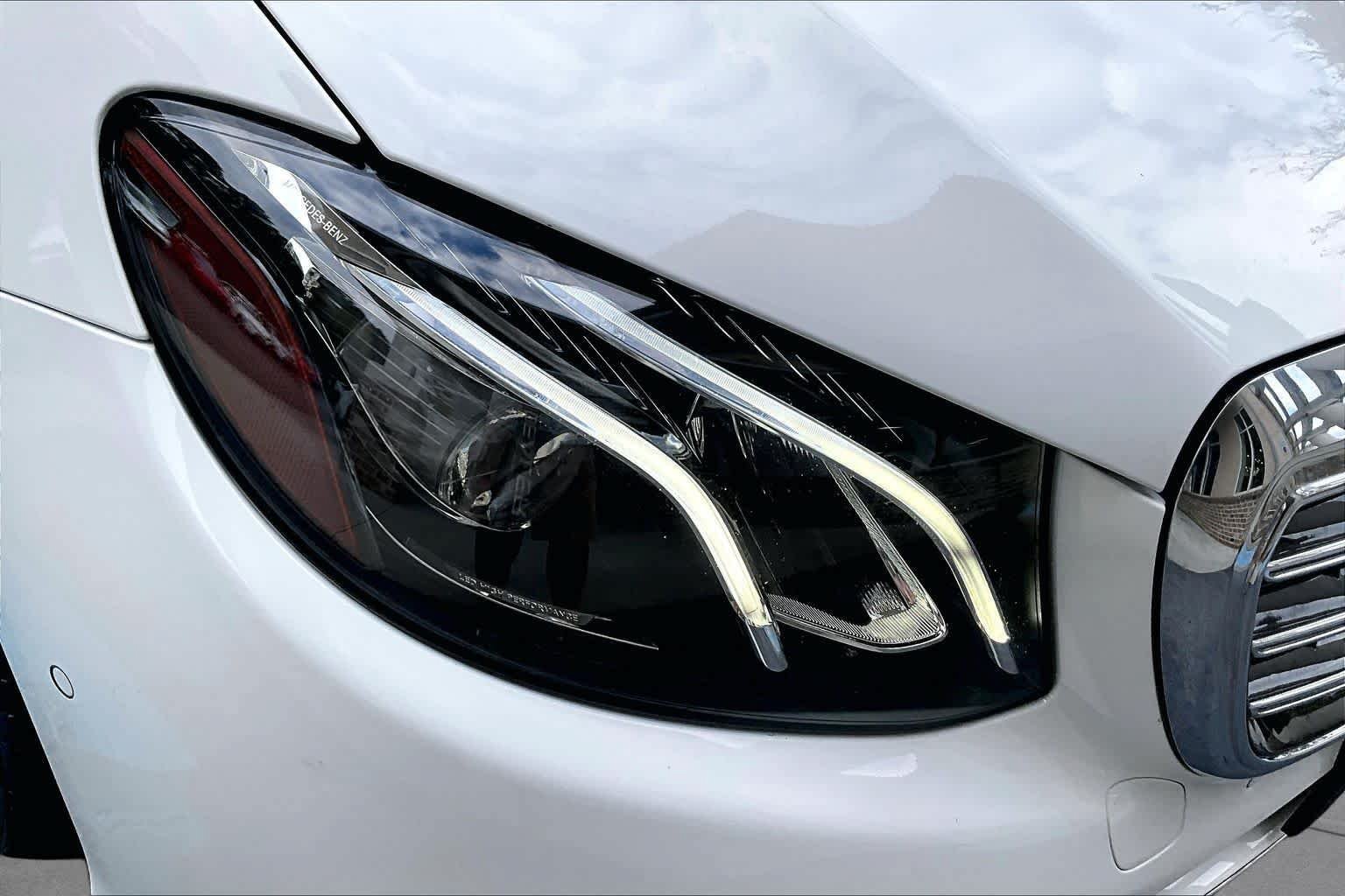 Used 2019 Mercedes-Benz E 300 4MATIC image 27