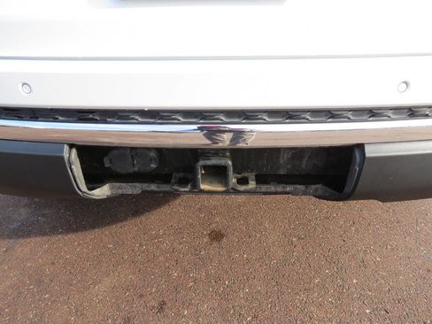 Used 2024 Jeep Grand Cherokee Laredo w/ Luxury Tech Group I image 7