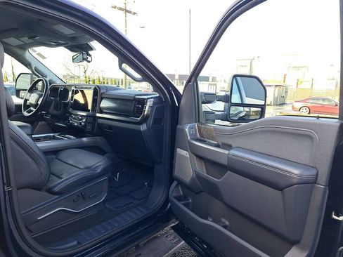 Used 2023 Ford F350 Lariat w/ Lariat Ultimate Package image 17
