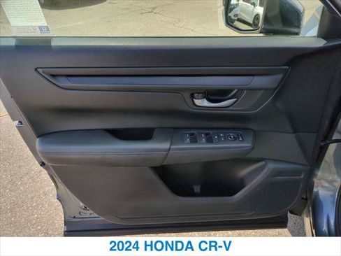 Used 2024 Honda CR-V LX image 12