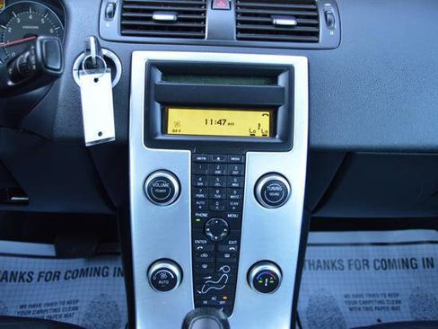 Used 2011 Volvo S40 T5 w/ Preferred Pkg image 21