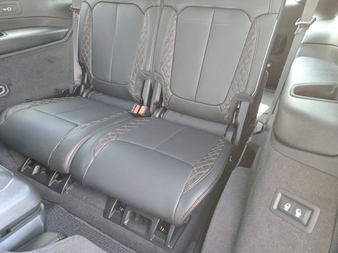 New 2026 Jeep Grand Cherokee L Summit AWD/4WD image 21