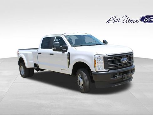 New 2026 Ford F350 XL w/ 360-Degree Camera Package AWD/4WD image 2