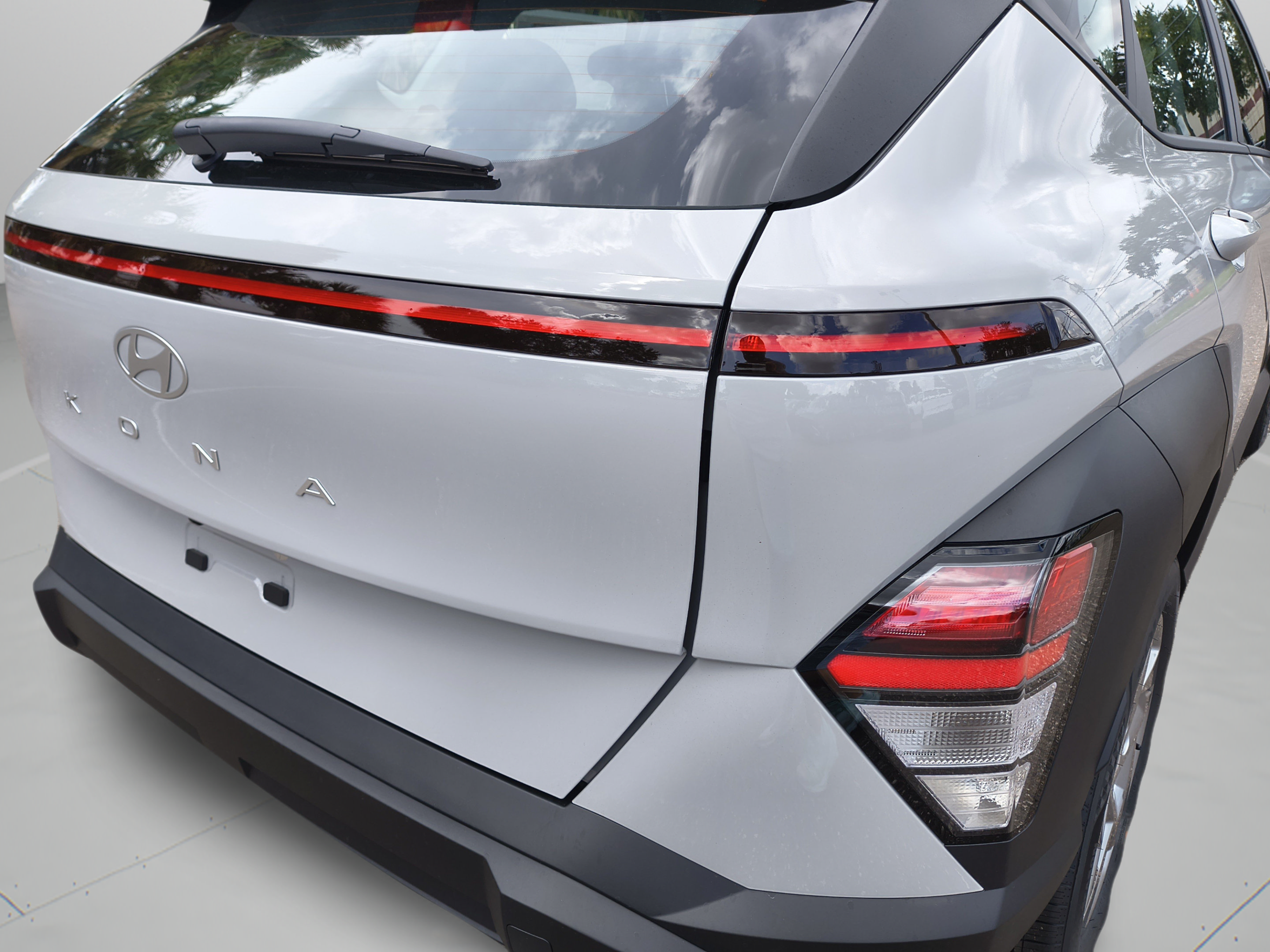 New 2027 Hyundai Kona SE FWD image 31