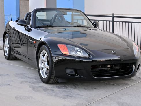 Used 2001 Honda S2000 image 13