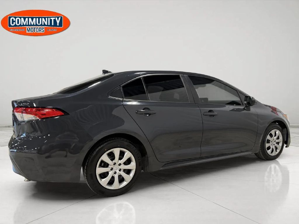 Used 2023 Toyota Corolla LE FWD image 8