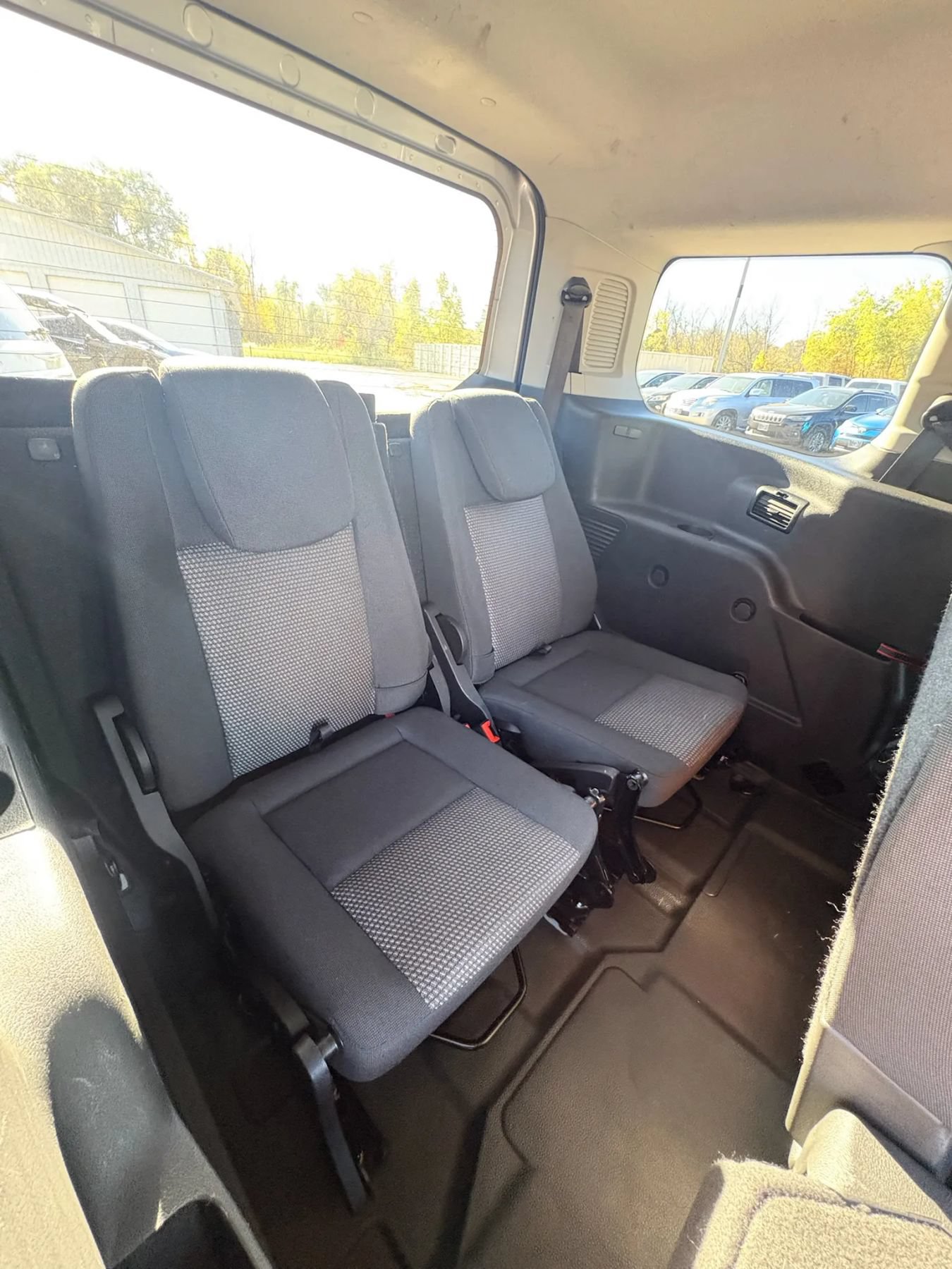 Used 2016 Ford Transit Connect XL FWD image 32