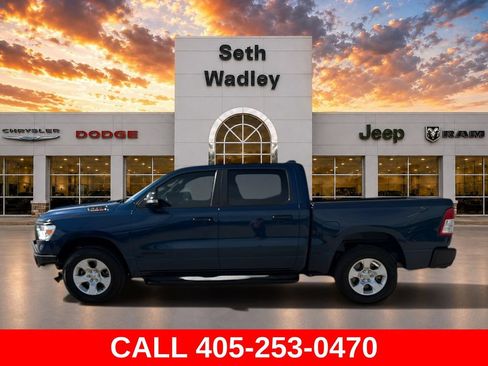 Used 2022 RAM 1500 Big Horn AWD/4WD image 4