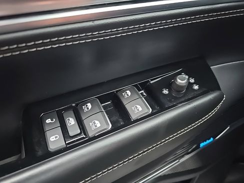 Used 2024 Jeep Grand Wagoneer Series II w/ Quick Order Packagew 28T image 22