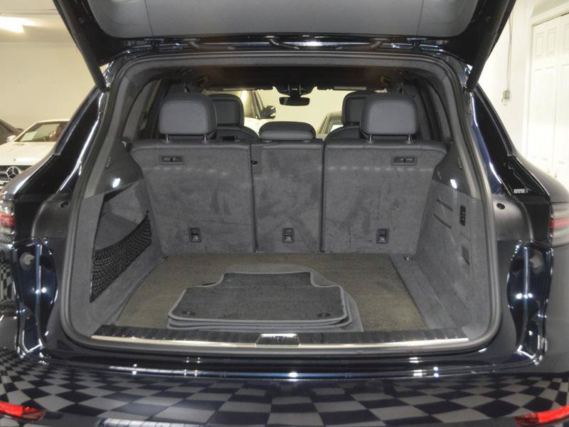 Used 2019 Porsche Cayenne Turbo AWD/4WD image 33