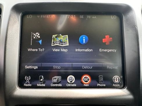Used 2014 Jeep Cherokee Limited AWD/4WD image 26