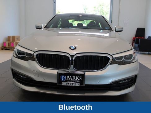 Used 2018 BMW 530i xDrive AWD/4WD image 14