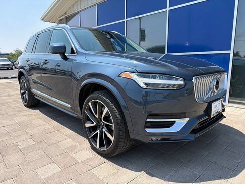 Used 2023 Volvo XC90 B6 Plus w/ Protection Package Premier AWD/4WD image 2