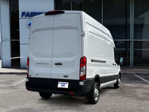 Used 2023 Ford Transit 250 148 High Roof AWD image 8