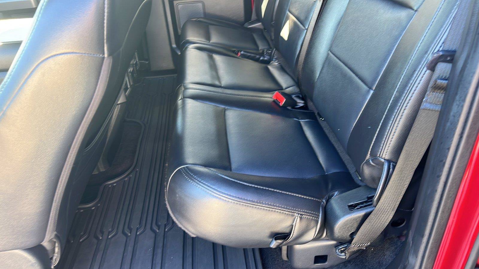 Used 2019 Ford F150 XLT w/ Equipment Group 302A Luxury AWD/4WD image 15