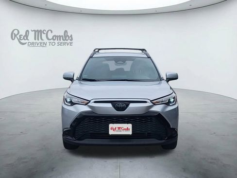 Used 2024 Toyota Corolla Cross AWD Hybrid image 8