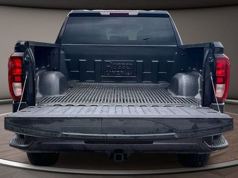 Used 2023 GMC Sierra 1500 Elevation RWD image 16