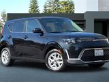 Used 2023 Kia Soul LX w/ Option Group 015 image 2