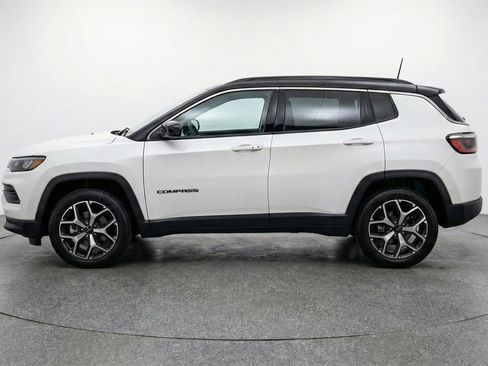 Used 2025 Jeep Compass Limited AWD/4WD image 5