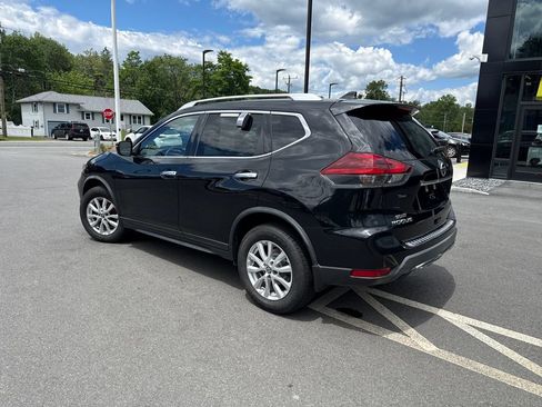 Used 2020 Nissan Rogue S w/ Special Edition Package AWD/4WD image 3