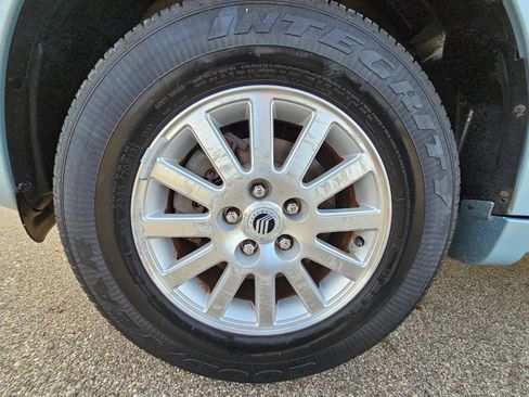 Used 2009 Mercury Mariner Premier image 23