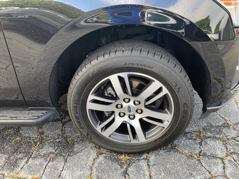 Used 2024 Ford Expedition Max Limited AWD/4WD image 38