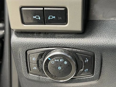 Used 2022 Ford F350 Lariat AWD/4WD image 29