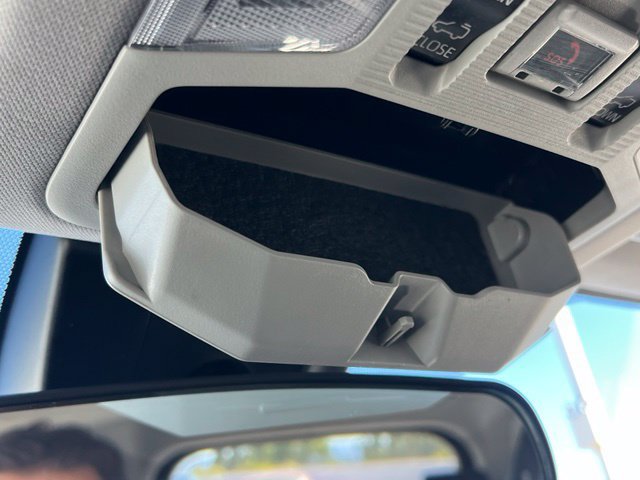 Used 2021 Toyota RAV4 XLE Premium w/ Carpet Mat Package (TMS) FWD image 35