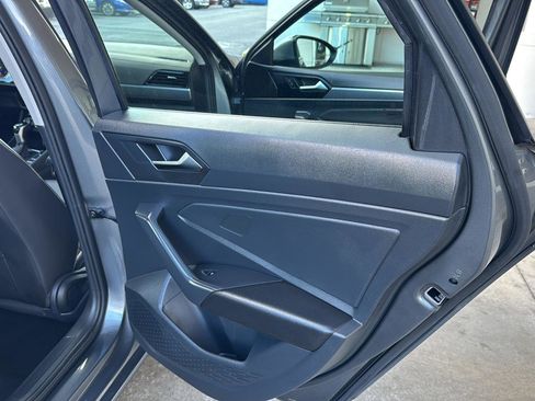 Used 2024 Volkswagen Jetta SE image 13