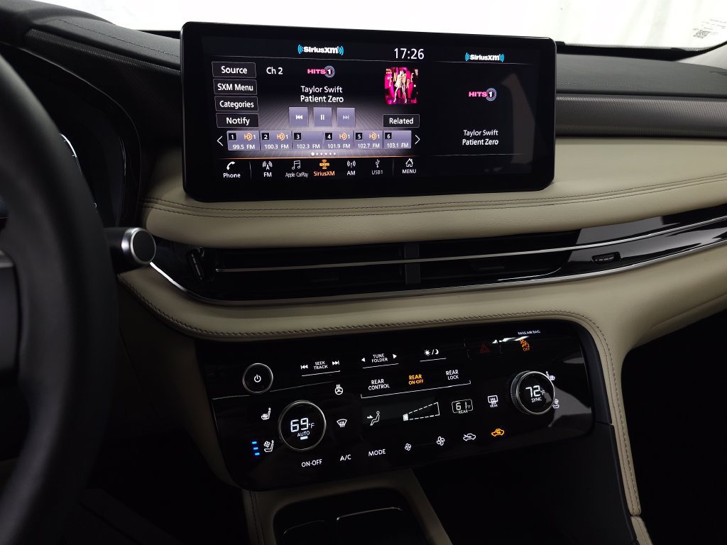Used 2022 INFINITI QX60 Luxe w/ Performance Audio Package AWD/4WD image 22