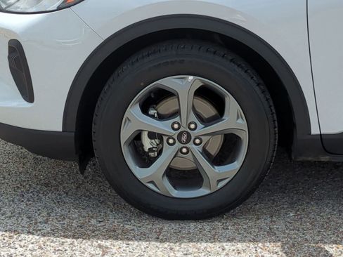Used 2025 Ford Escape ST-Line FWD image 31