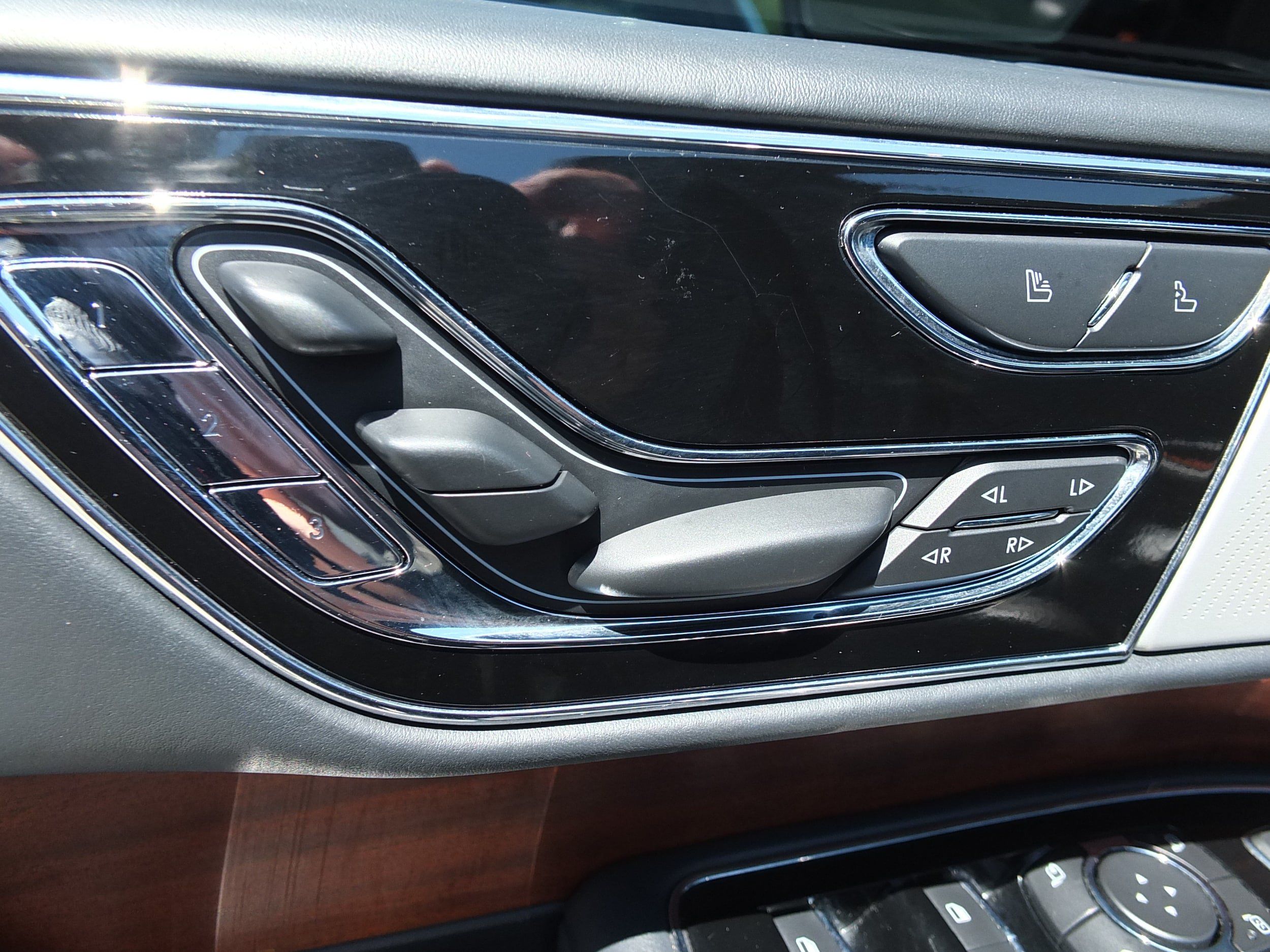 Used 2022 Lincoln Navigator L Black Label AWD/4WD image 22