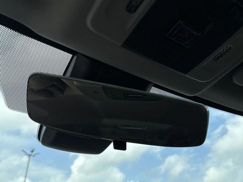 Used 2024 Toyota Camry SE FWD image 22