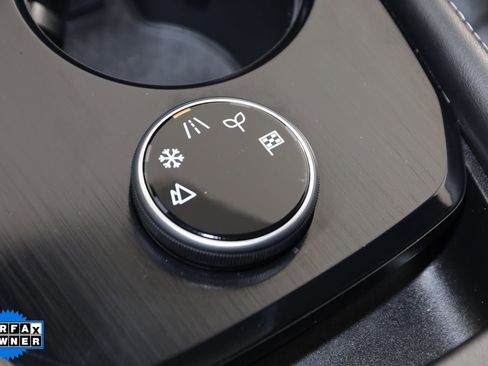 Used 2024 Nissan Rogue Platinum image 29