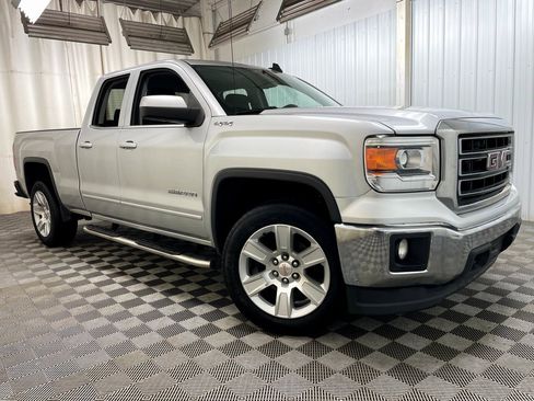 Used 2015 GMC Sierra 1500 SLE w/ SLE Value Package image 45