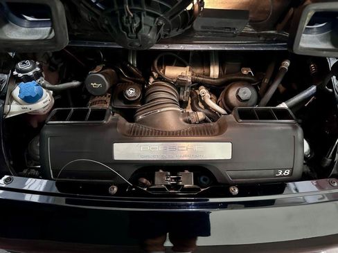 Used 2011 Porsche 911 Carrera S image 36