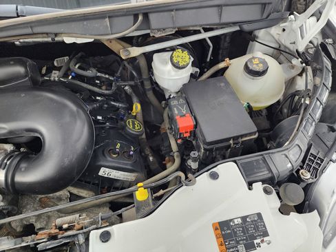 Used 2019 Ford Transit 350 XLT image 16