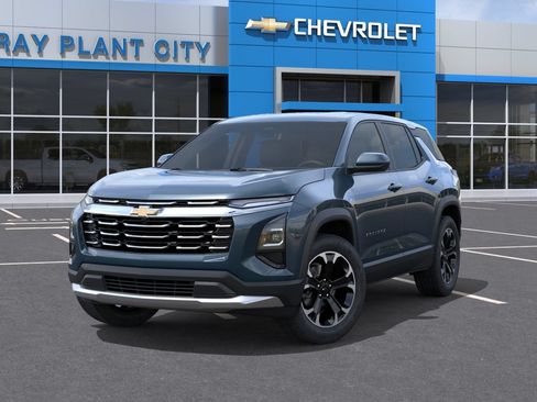 New 2027 Chevrolet Equinox LT w/ LPO, Floor Liner Package FWD image 6
