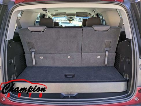 Used 2018 GMC Yukon SLE w/ Convenience Package image 16