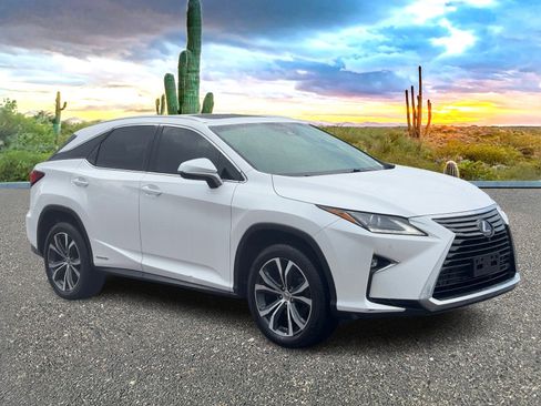 Used 2017 Lexus RX 450h AWD image 8