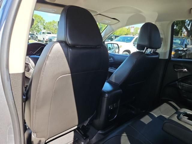 Used 2022 Chevrolet Colorado LT w/ Luxury Package RWD image 20